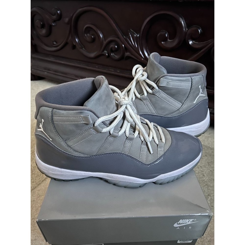 Jordan Retro 11 Cool Grey Sz 10.5